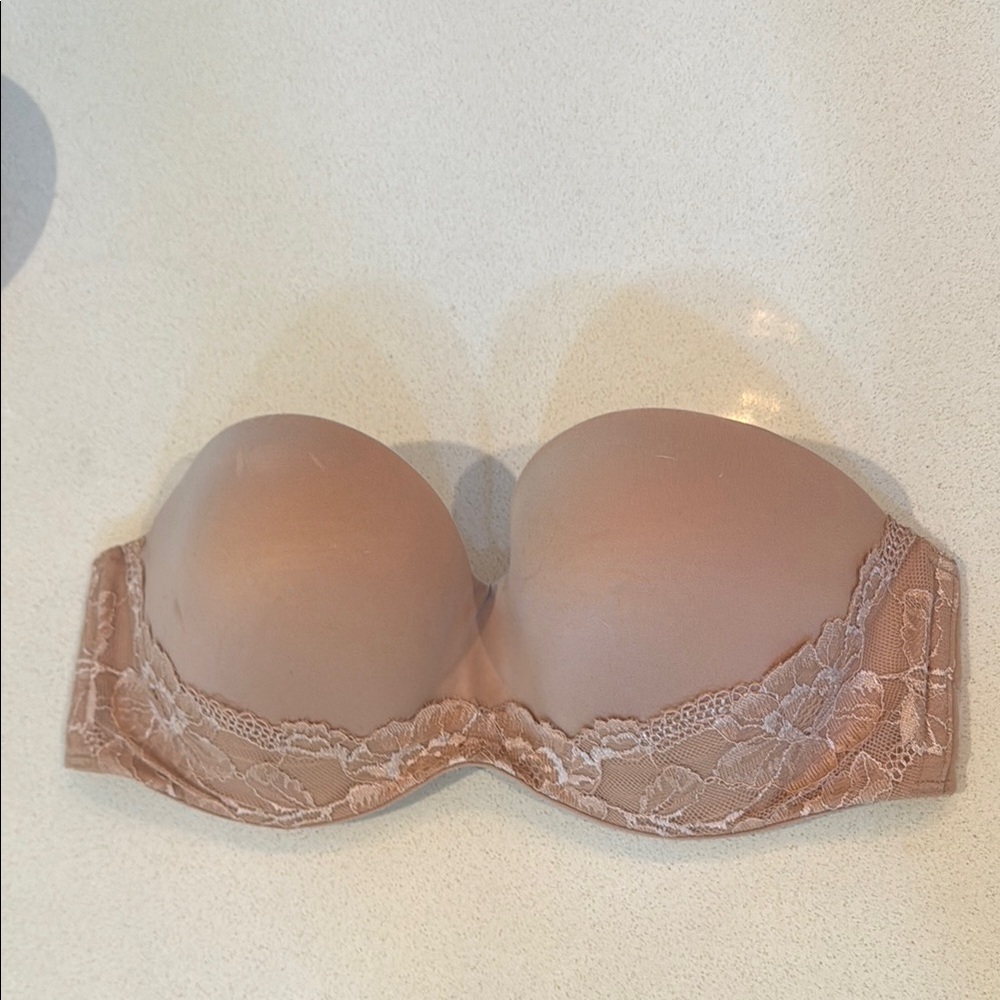 Victoria's Secret Nude/Tan Lace Strapless Bra